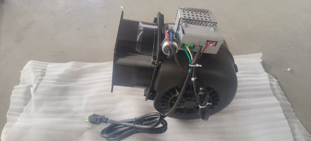 Extracteur d’air silencieux pour mineur ASIC - Compatible Antminer / Whatsminer